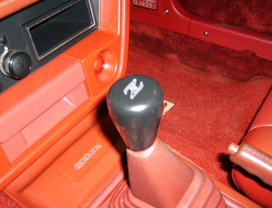 70-83 Weighted Billet Z Logo Shift Knob